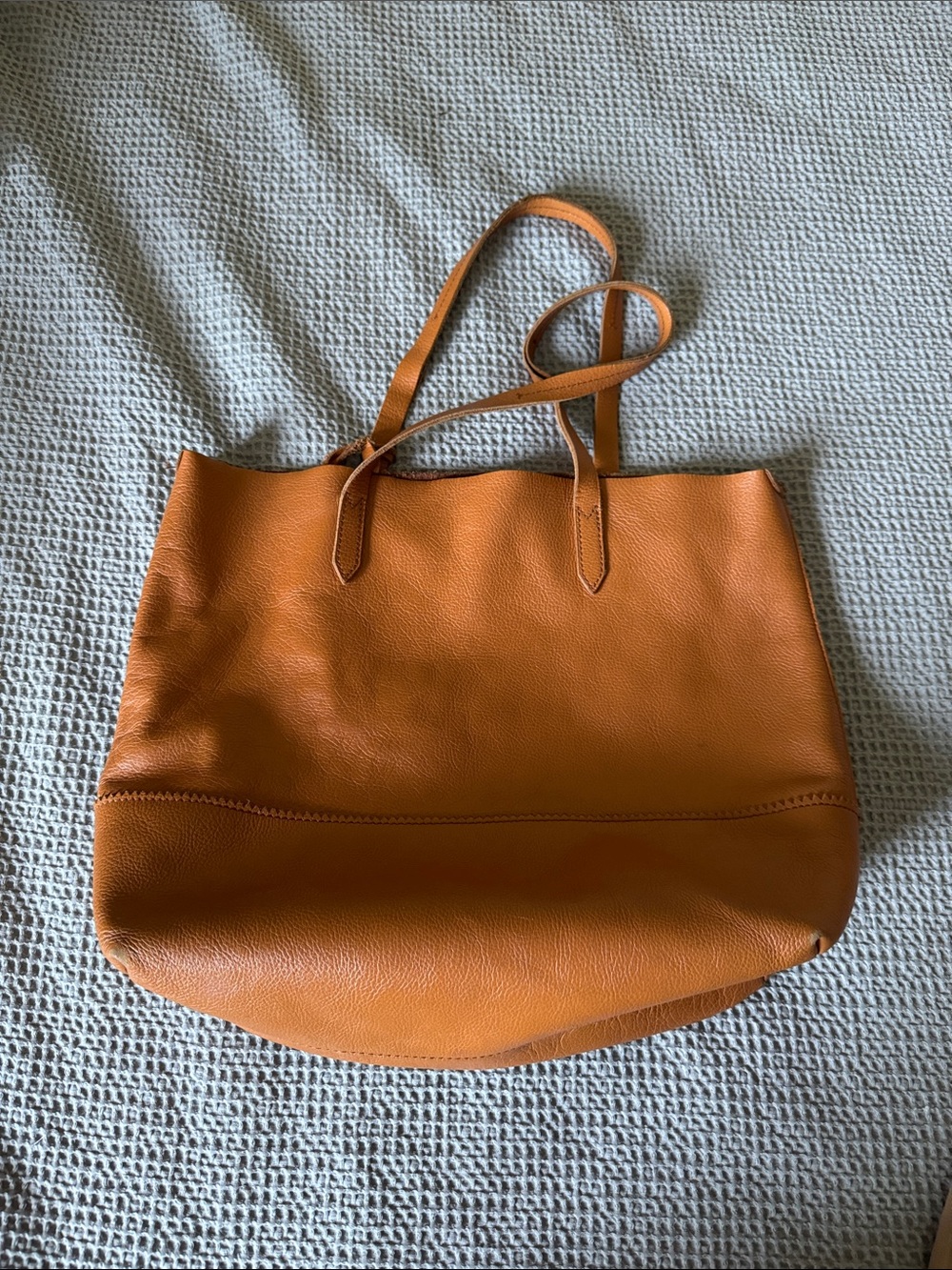 Women's Leather Tote Bag in Cognac Brown